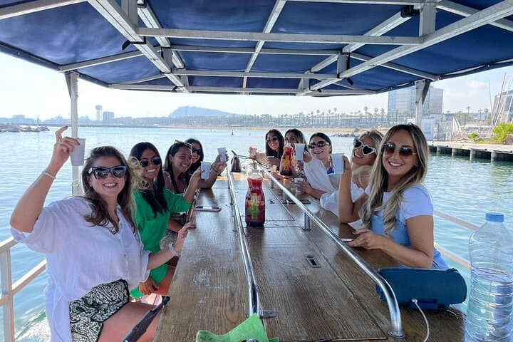 Pedal Cycle Boat Rental in Valencia: Malvarrosa Beach Cruise photo 3
