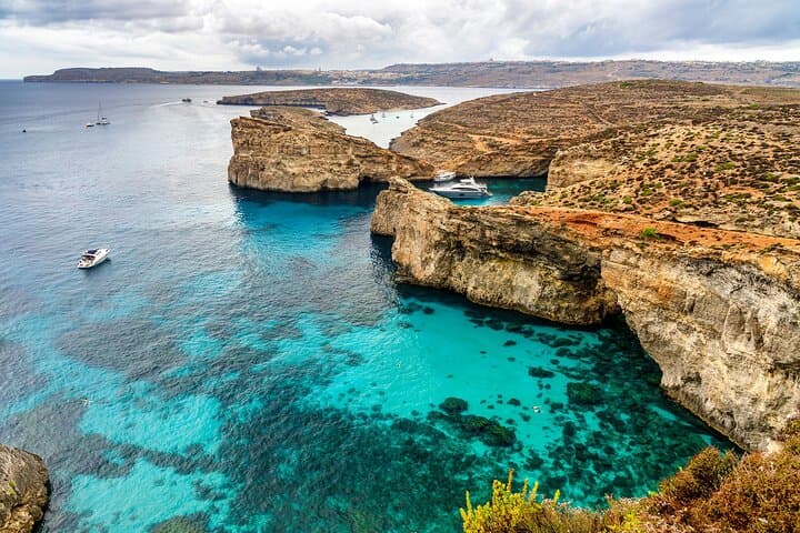 Comino Cruise: Blue Lagoon, Crystal Lagoon & Gozo Sea Caves photo 4