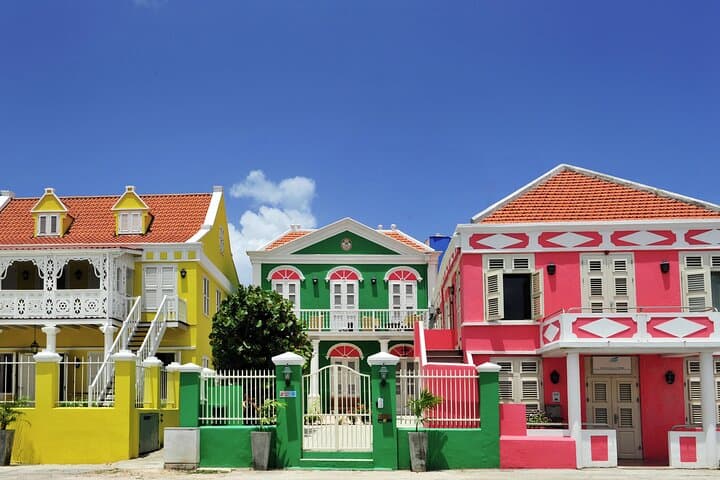 Willemstad Shop and Beach Tour: Punda, Chobolobo & Mambo Beach photo 4