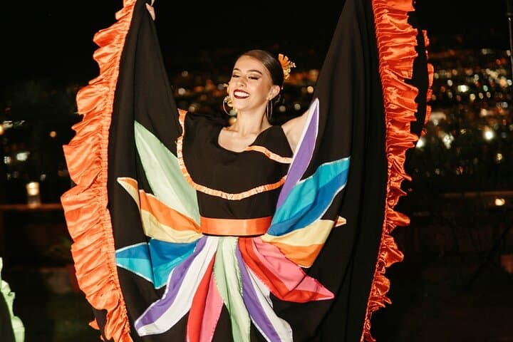Night Tica: San José Gastronomy & Folk Dance Show with Dinner photo 4