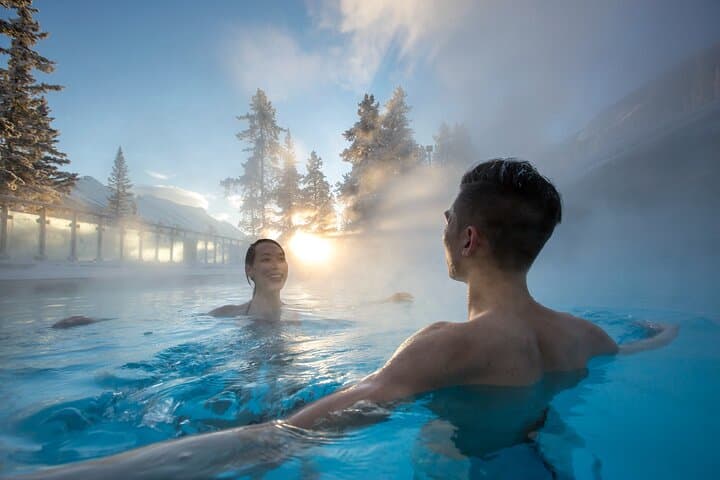 2-Day Banff & Lake Louise: Gondola, Hot Springs, Johnston Canyon and Emerald Lake photo 6