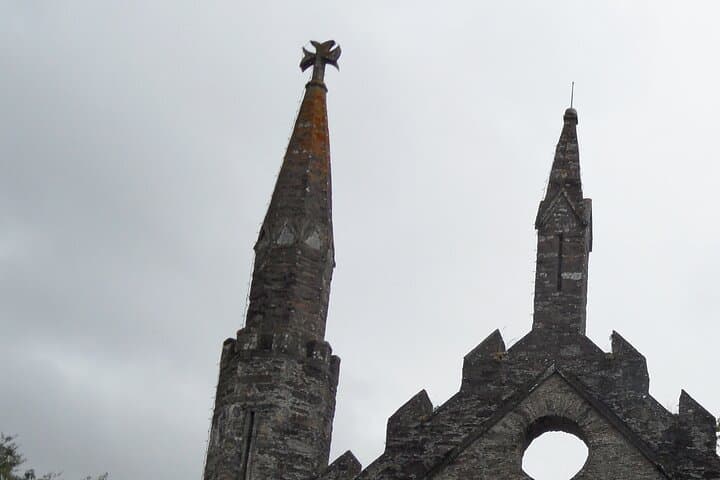 Historic Edinburgh Private Walking Tour: Royal Mile & Old Town Highlights photo 3