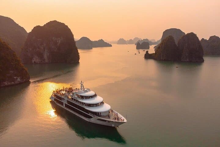 Halong Bay Luxury Day Cruise: Sea Octopus VIP Experience from Ha Long