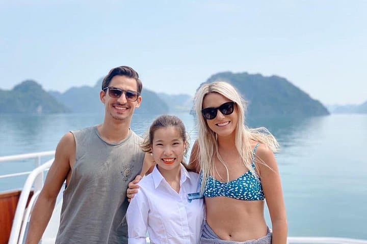 Halong & Lan Ha Bay Catamaran Cruise: Jacuzzi, Kayaks & a Cooking Class on a 6‑Hour Luxury Day Trip photo 3
