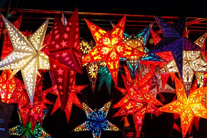 Christmas Market Treasure Hunt in Arras: Self-Guided Urban Game photo 3