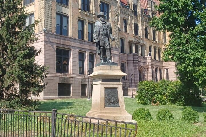 Downtown St. Louis Smartphone Audio Walking Tour — Self-Guided History & Architecture photo 5