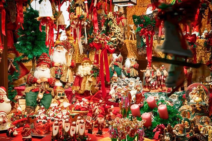 Unusual Track Game at Montpellier Christmas Markets — Self-Guided Festive Treasure Hunt photo 4