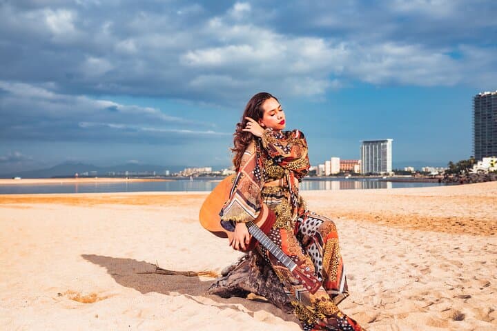 Puerto Vallarta Private Photographer — 90-Minute Local Photo Session photo 4
