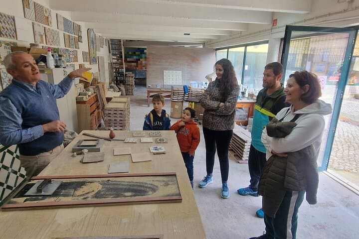 Lisbon Tile Workshop, Arrábida Scenic Drive and Wine Tasting Day Trip