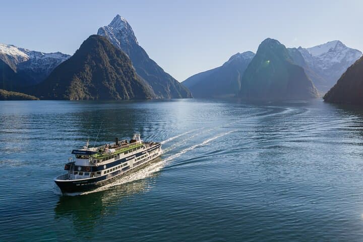 From Te Anau to Piopiotahi: Epic Milford Sound Day Tour photo 3