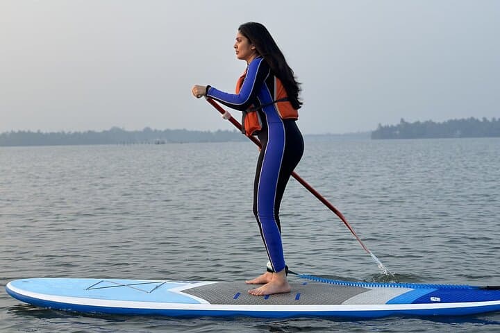 Sunrise Stand-Up Paddleboarding on Kochi Backwaters photo 4