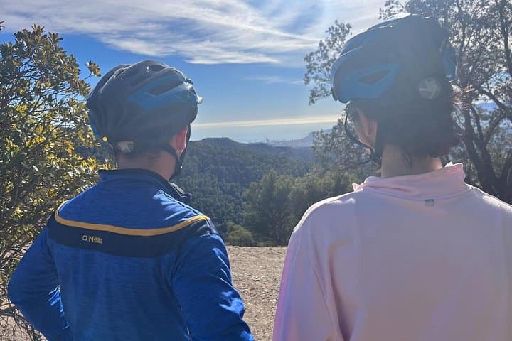 Mountain E-Bike Rental in Málaga: Huelin Beach to Montes Trails photo 3