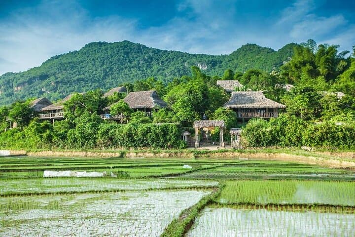 Luxury Mai Chau Day Trip from Hanoi — Biking, Mo Luong Cave & Thai Village Culture photo 2