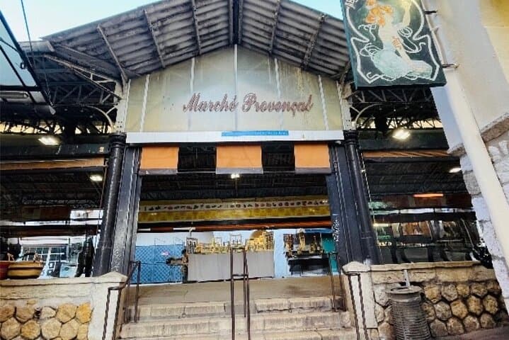 Self-Guided Antibes Scavenger Hunt: Interactive Walking Tour of Old Town photo 6