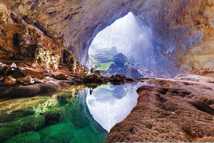 Full-Day Phong Nha Cave Tour from Hanoi: Paradise & Dark Cave Adventure photo 4