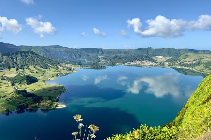 Sete Cidades Private 4x4 Jeep Adventure: Half-Day Off‑Road Tour on São Miguel photo 3
