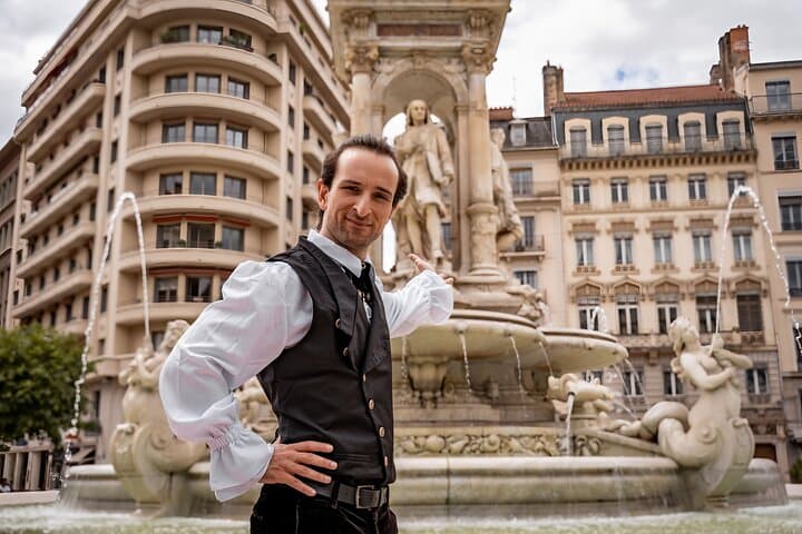 Lyon Under the Revolution: Actor-Led Walking Tour of 1793 Siege Sites photo 3