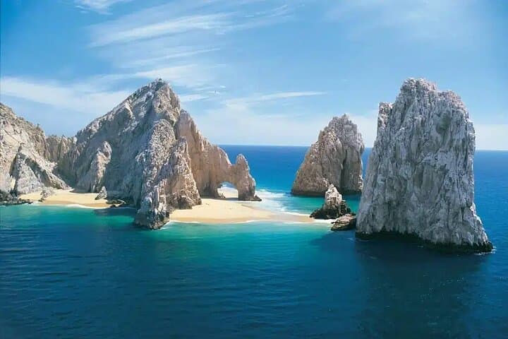 Cabo Glass-Bottom Boat to El Arco: Sea Lions, Pelican Rock & Coastal Views photo 3