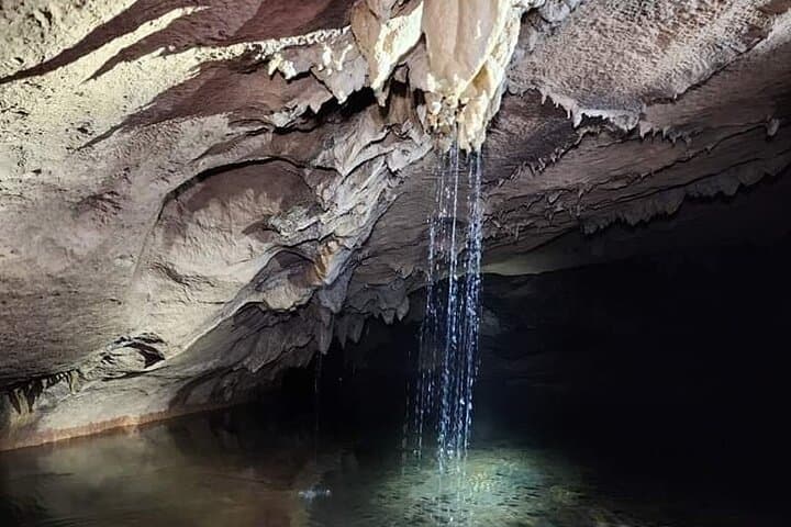 St. Herman's Cave Tubing: Underground River Tour from Hopkins, Belize photo 5