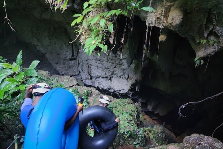 St. Herman's Cave Tubing: Underground River Tour from Hopkins, Belize photo 2