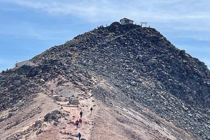 Climb Mount Norikura: 1-Day Hiking Tour from Takayama