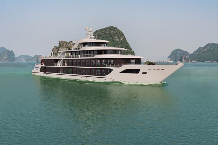 Sea Octopus Day Cruise — Luxury Halong Bay Day Trip from Hanoi photo 6