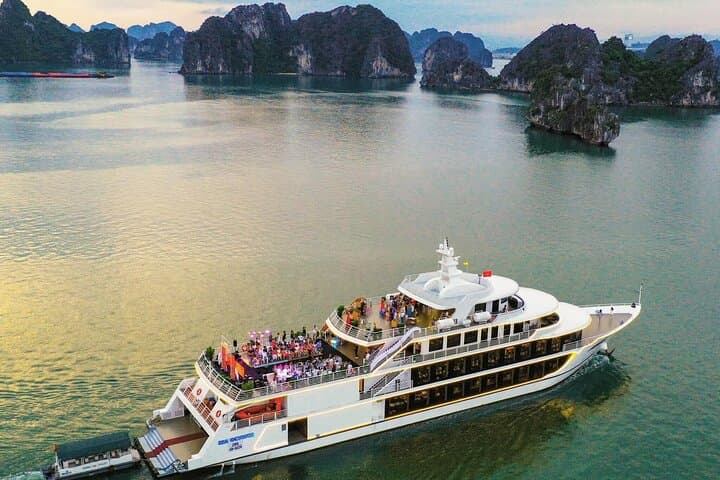 Ha Long Bay Luxury Day Cruise from Hanoi — Sea Octopus 5-Star Experience