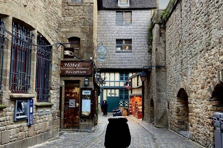 Private Day Trip from Paris to Mont Saint-Michel and Honfleur — Full-Day Guided Excursion photo 4