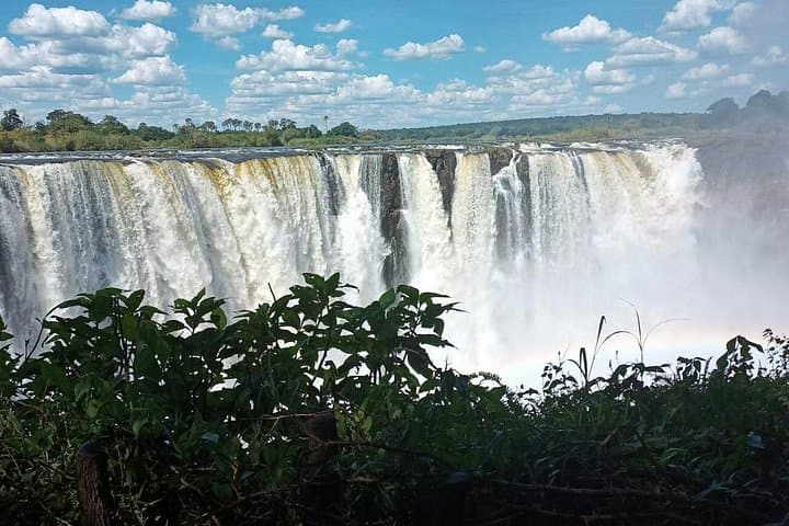 Victoria Falls International Airport Private Transfer — Meet & Greet to Town photo 4