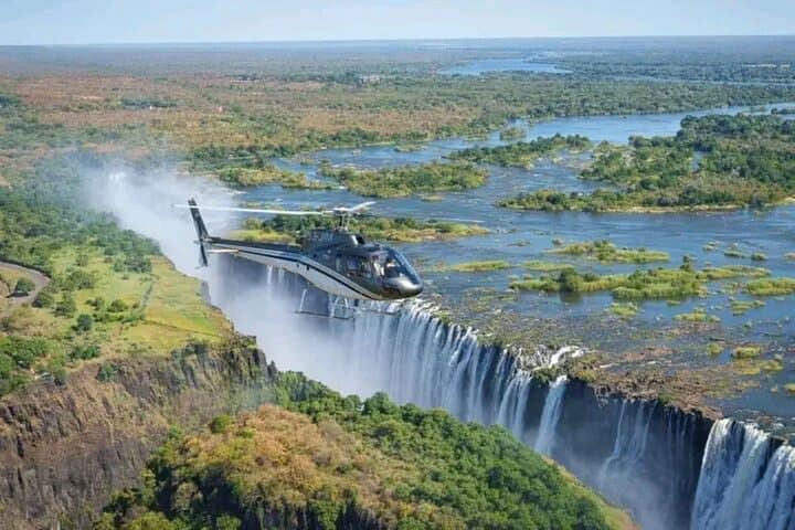 Victoria Falls Private Tour: Guided Falls Walk, Helicopter Flight & Lunch