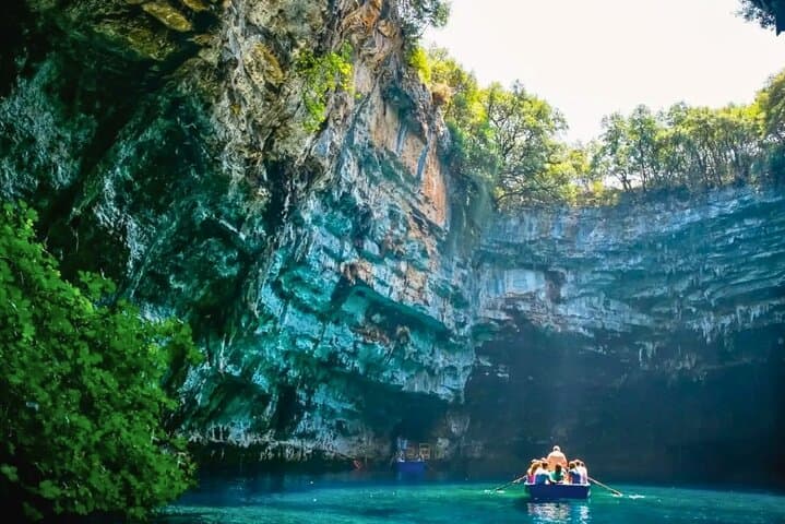 Phong Nha Cave Tour from Hoi An — Paradise Cave, Dark Cave & Adventure photo 4