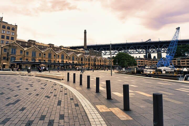 Iconic Sydney Private Photoshoot at Opera House & Harbour Bridge photo 2
