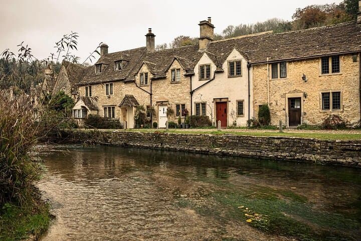 Private Full-Day Trip to Stonehenge, Bath and the Cotswolds from London photo 5