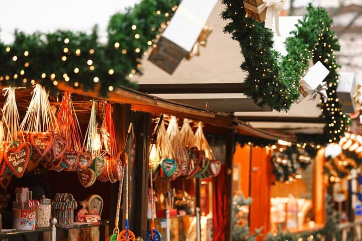 Interactive Track Game at Berlin Christmas Markets: Holiday Scavenger Hunt photo 2