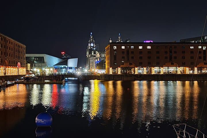 Liverpool by Night: Private Twilight Car Tour of the Waterfront and City Sights photo 3