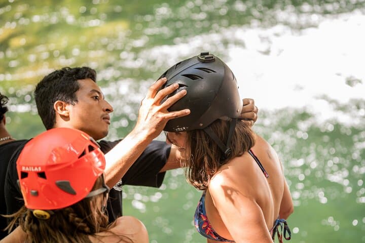 Canyoning the Caldera Waterfalls: Intermediate Rappels & Ferrata near Boquete photo 2