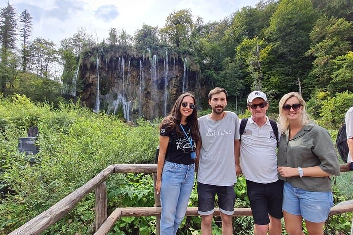 Plitvice Lakes & Rastoke Day Trip from Zagreb: Boardwalks, Watermills, and Turquoise Falls