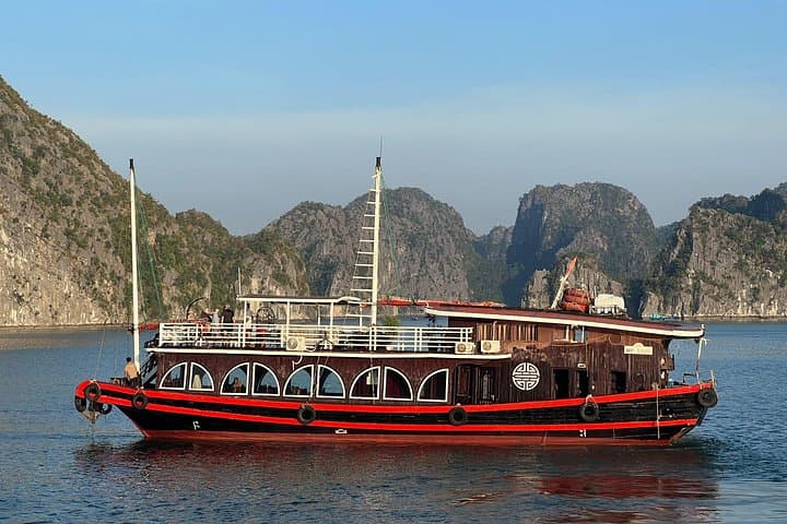 Lan Ha Bay 2-Day Classic Cruise — 1 Night Kayaking & Viet Hai Village photo 2