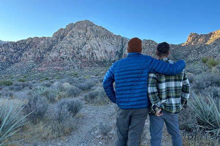 Red Rock Canyon Hiking Adventure from Las Vegas — Calico Tanks, Ice Box & Scenic Loop photo 2
