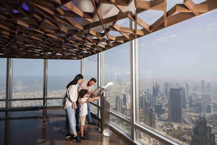 Burj Khalifa At The Top 125th Floor: Observation Deck & Cafe Treat photo 3