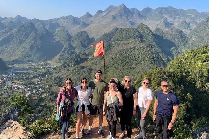 Ha Giang Loop & Sapa 5-Day Tour: Ma Pi Leng, Du Gia Waterfall and Ethnic Villages photo 1