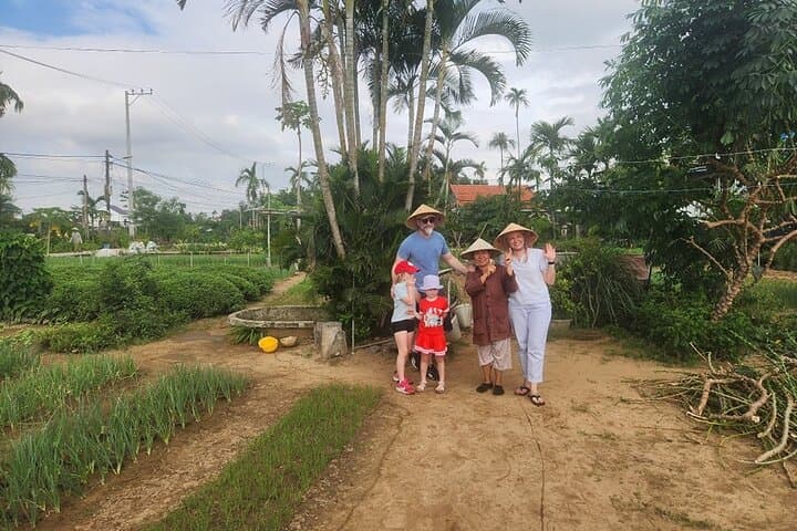 Hoi An Countryside Tour: Pottery, Vegetable Farms & Coconut Forest Experience