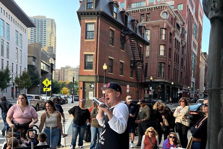 Boston Crime Tour: True-Crime Walking Tour Through Downtown History photo 2