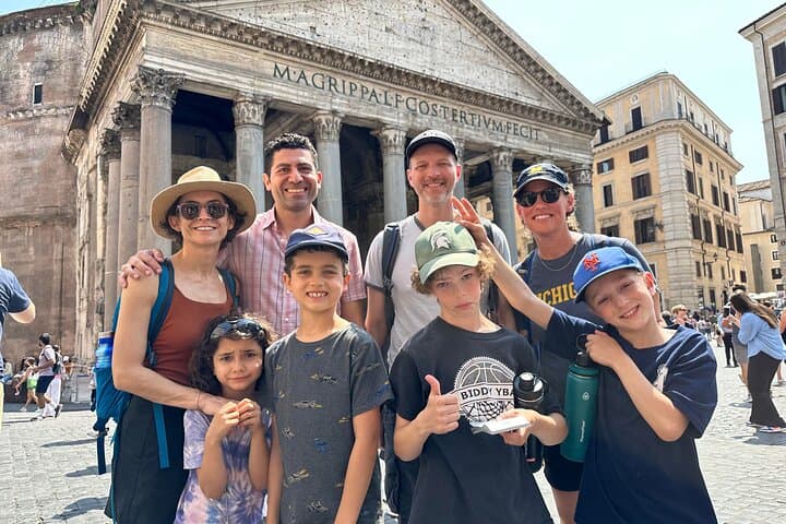 Kid-Friendly Rome Evening Tour: Gelato, Pizza & Family Treasure Hunt photo 1