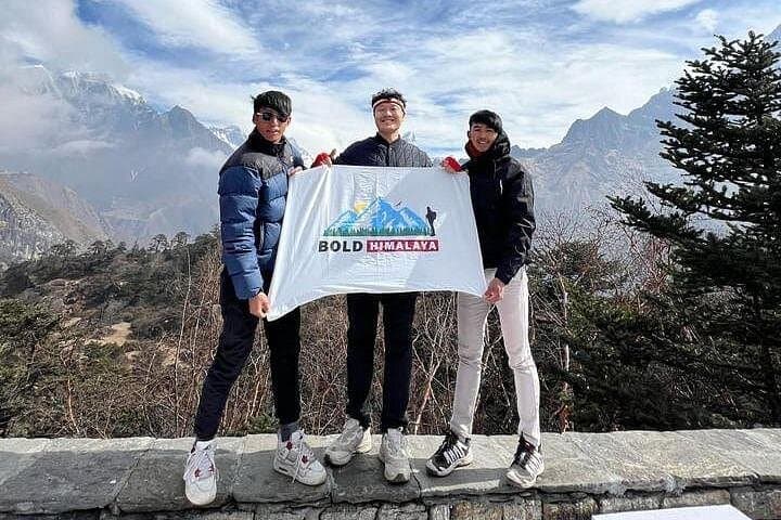 Everest Experience Trek: 6-Day Lukla to Namche Hiking Adventure photo 3