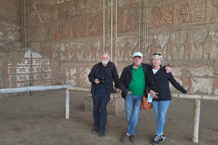 Guided Tour to Huaca de la Luna and Trujillo Historic Center: Moche Temples & Colonial Streets photo 3