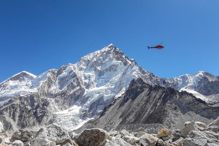 Everest Base Camp Trek with Helicopter Return: 10-Day Khumbu Trek & Kala Patthar Sunrise photo 5