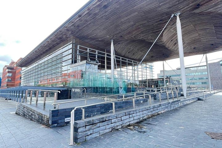 Doctor Who Cardiff Bay Walking Tour: Explore Iconic Filming Locations in Cardiff Bay photo 2