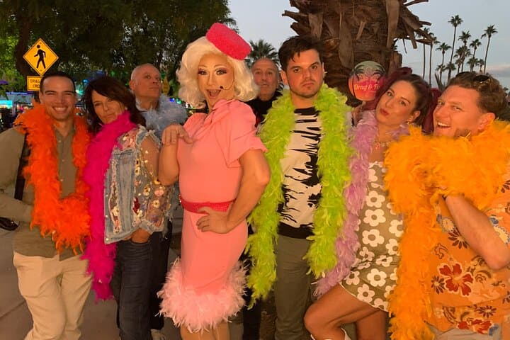 Drag Queen Mobile Theater Sightseeing Tour — Palm Springs 90-Minute Glam & History photo 5