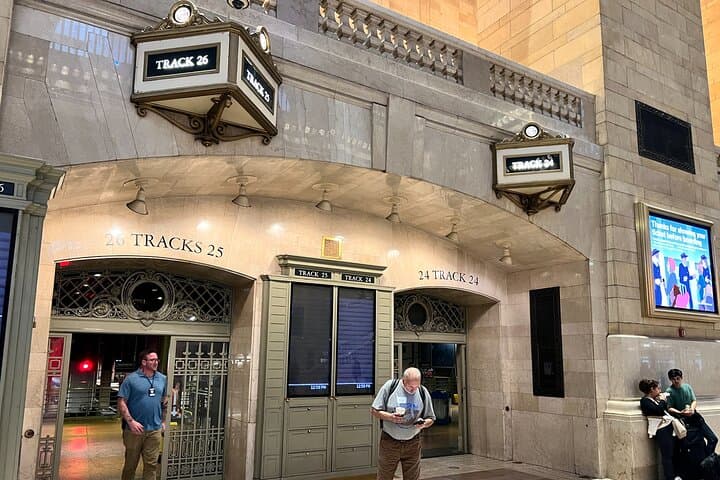 Grand Central Terminal: History, Secrets & a Two-Hour Mystery Tour